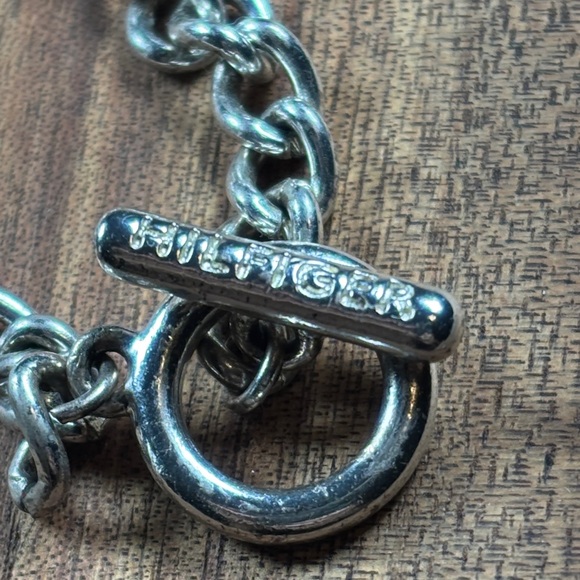 Tommy Hilfiger silver tone necklace with logo heart charm - Picture 5 of 6
